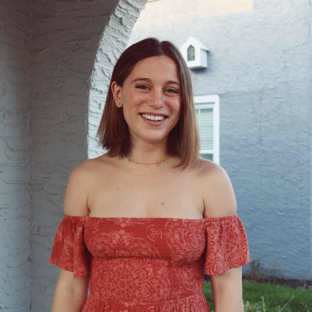 Meet your Posher, Leah